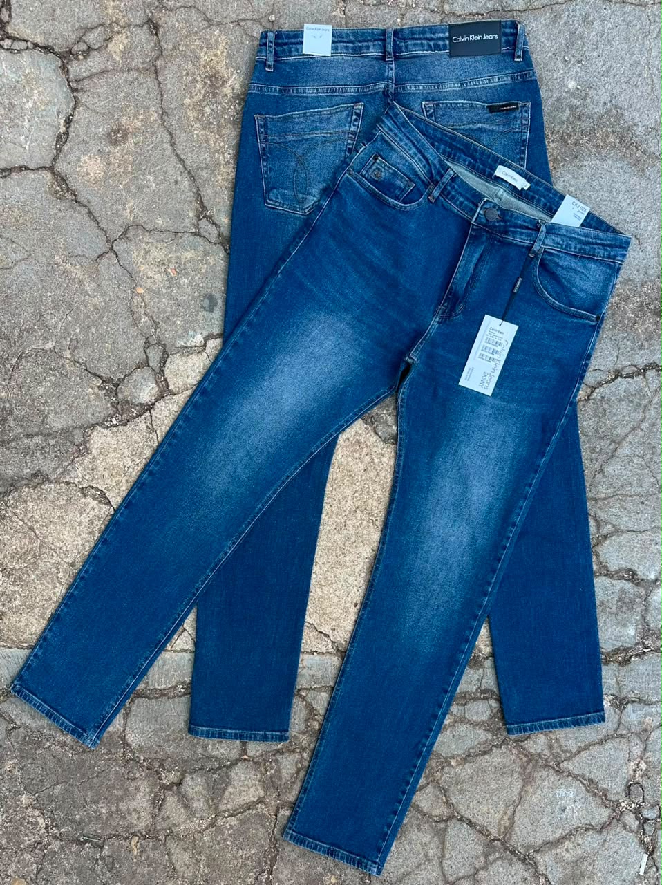 CALÇA JEANS PREMIUM CALVIN KLEIN