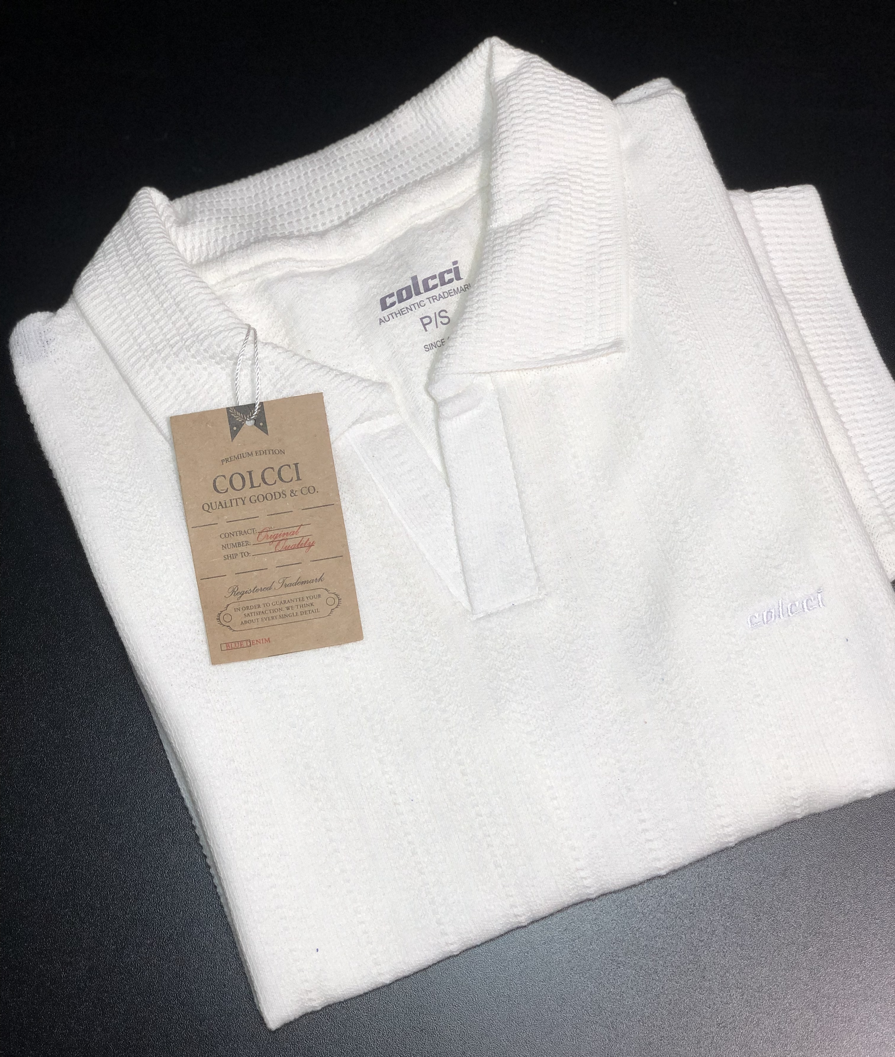 CAMISA POLO GOLA V TEXTURIZADA COLCCI