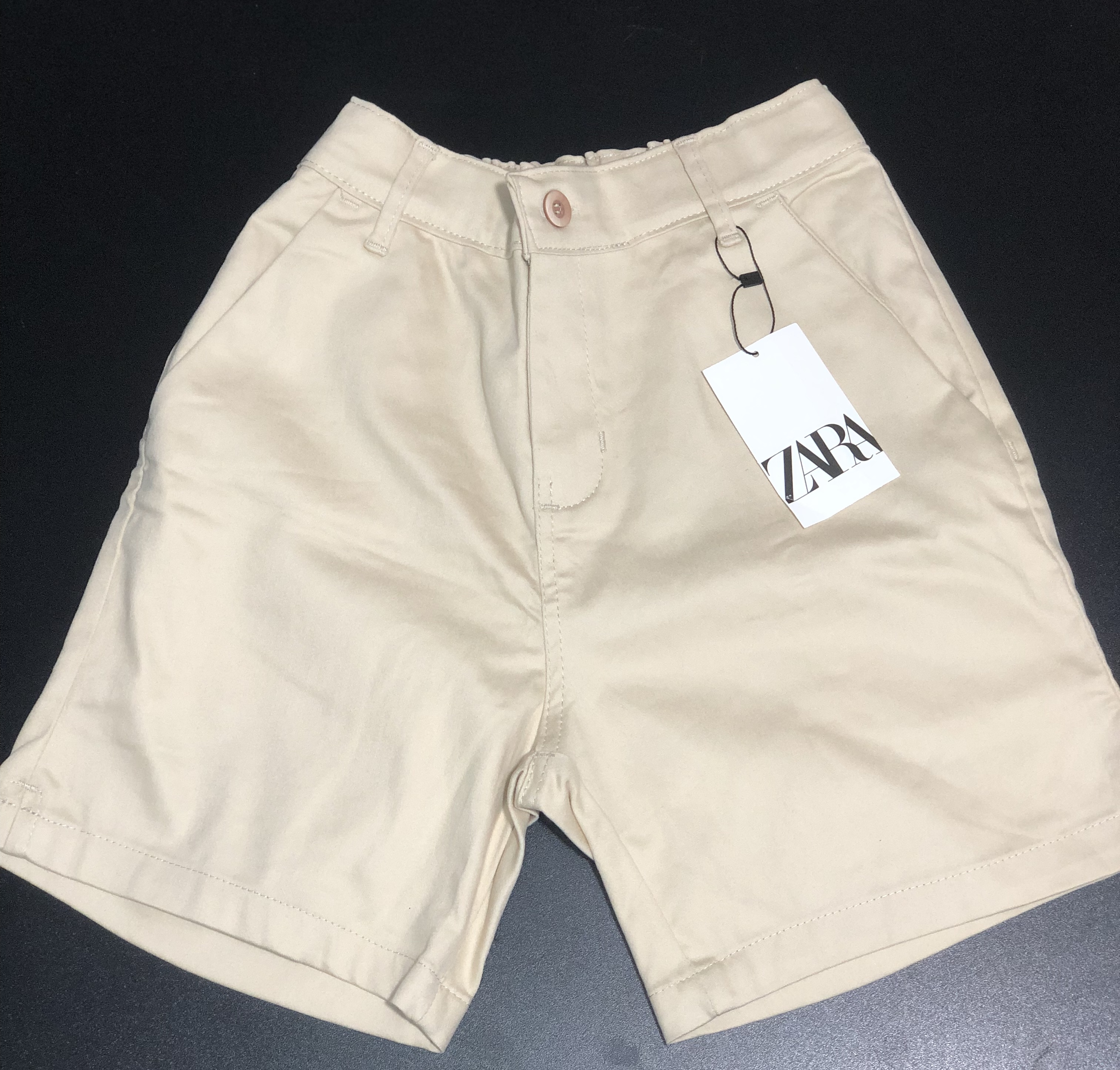 BERMUDA SARJA ACETINADA ZARA