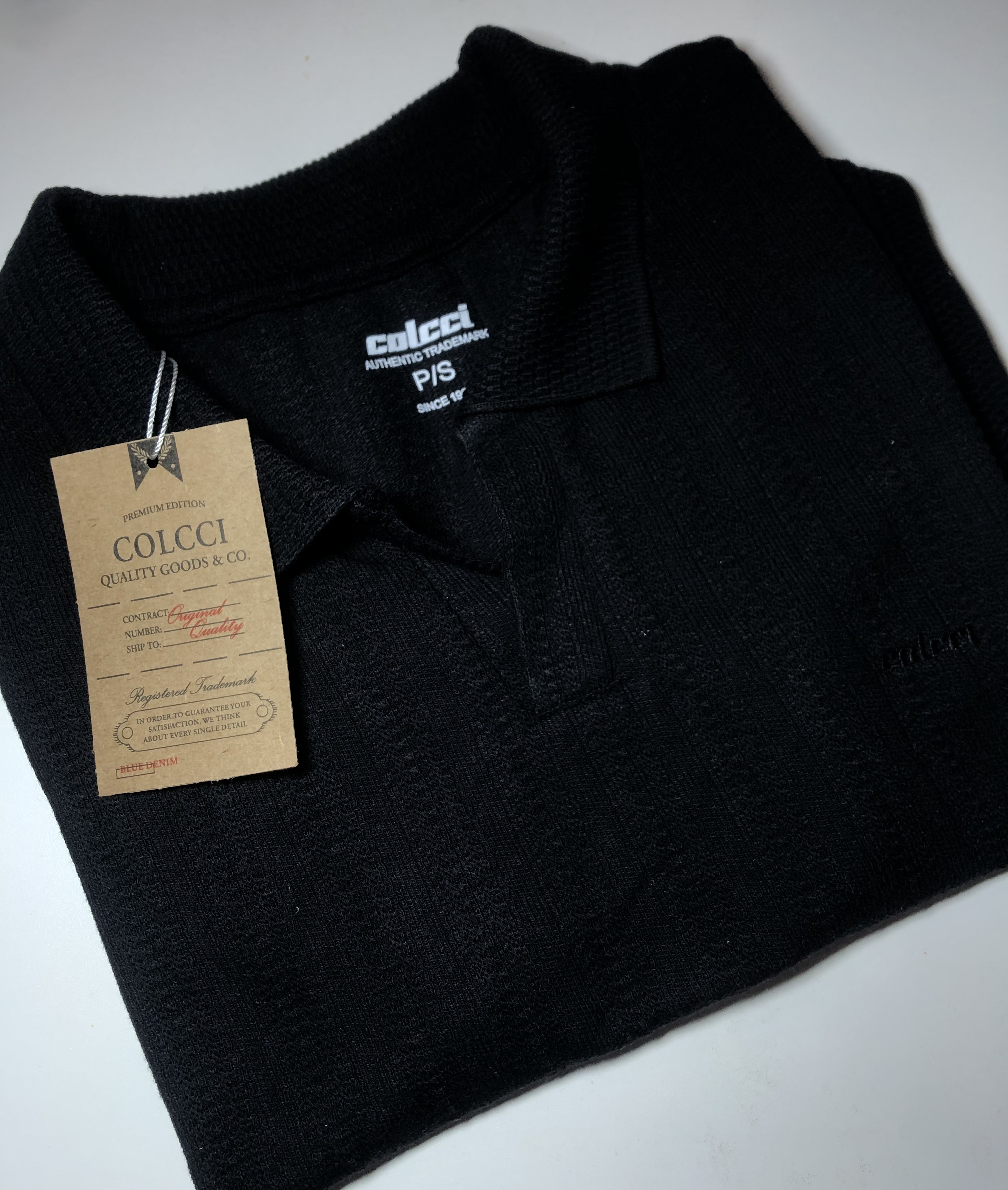 CAMISA POLO GOLA V TEXTURIZADA COLCCI