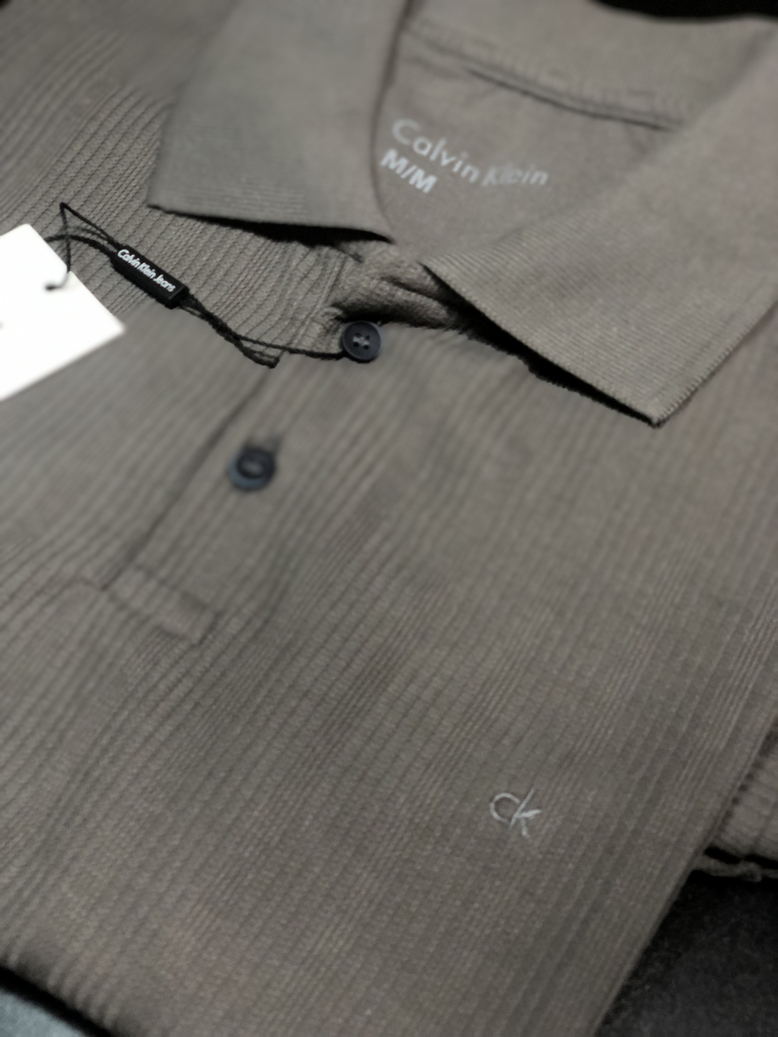 Foto 2 de CAMISA POLO TEXTURIZADA CALVIN KLEIN