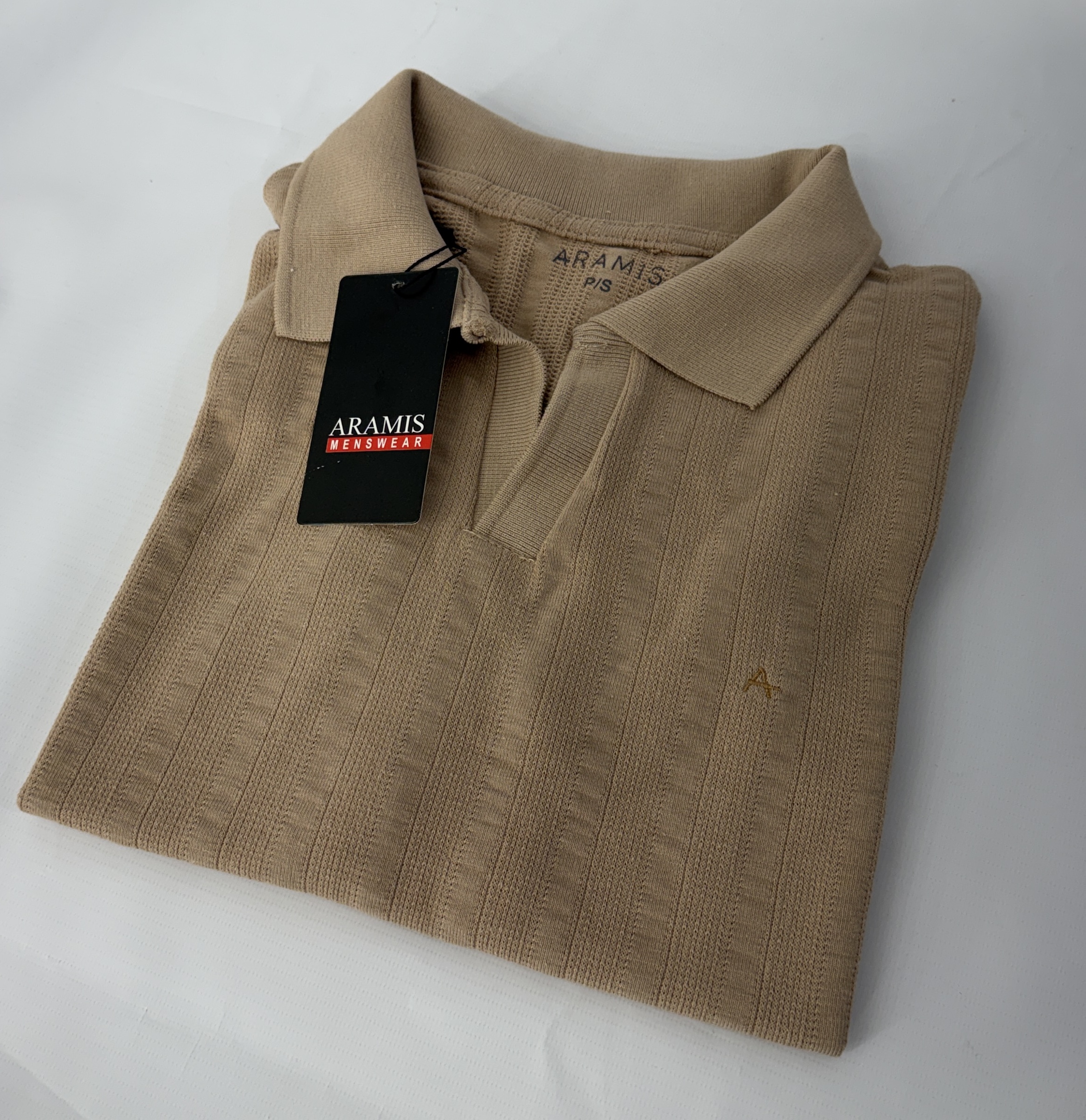 CAMISA POLO GOLA V TEXTURIZADA ARAMIS