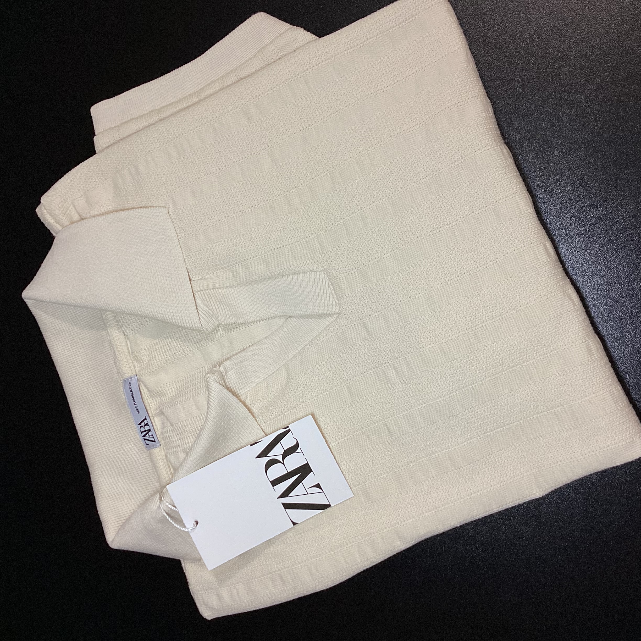 CAMISA POLO TEXTURIZADA GOLA V ZARA