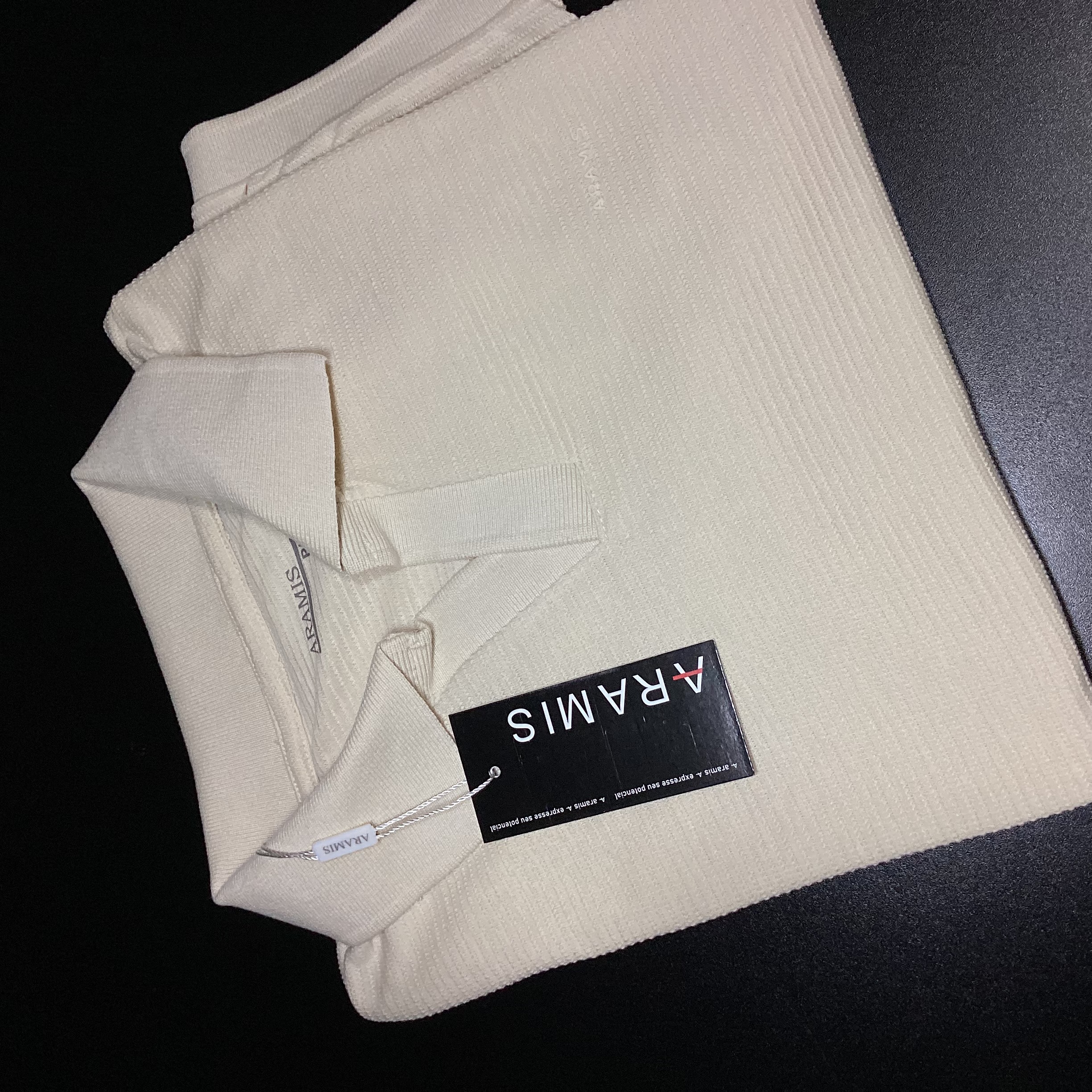 CAMISA POLO TEXTURIZADA GOLA V ARAMIS